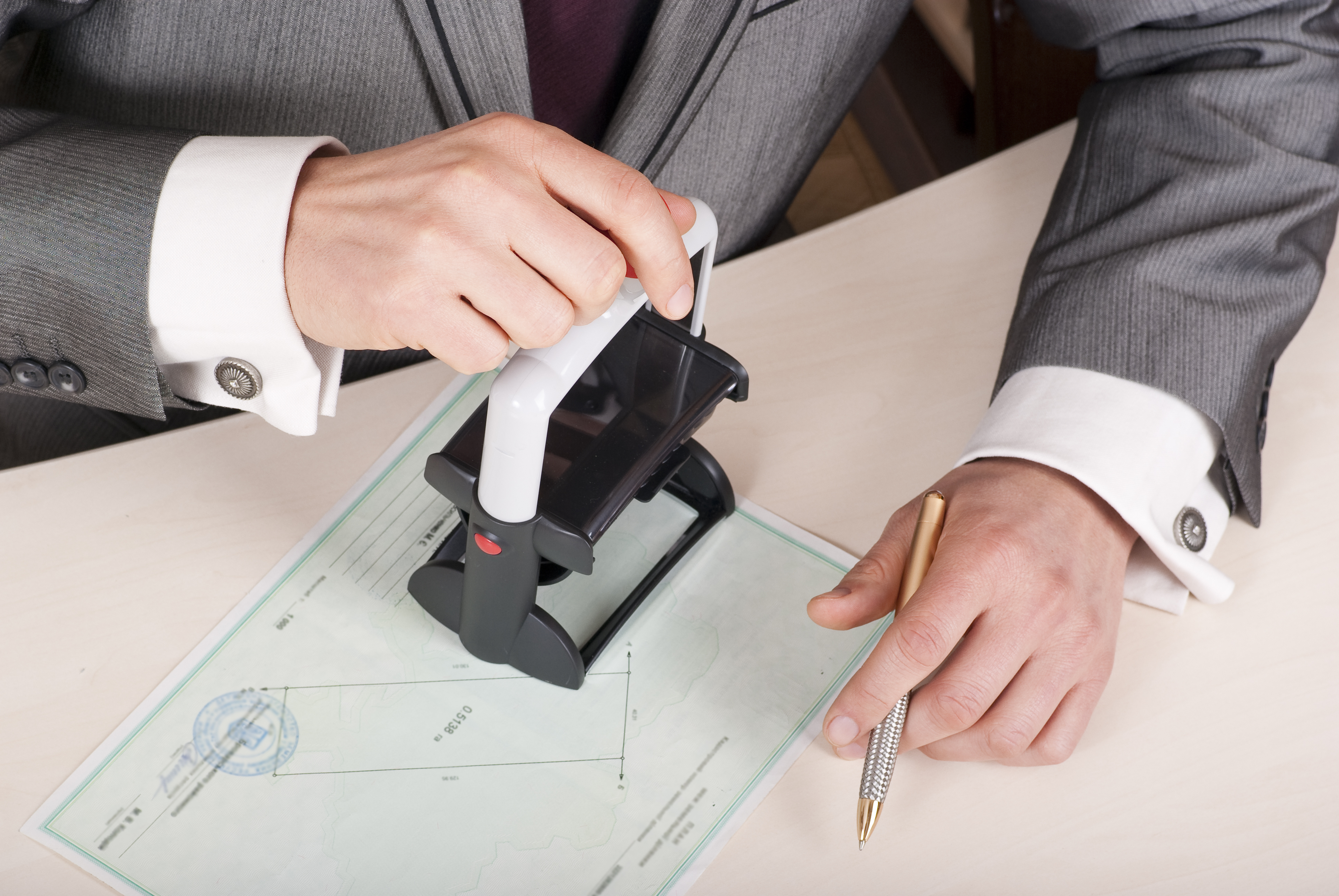Stamping_official_document